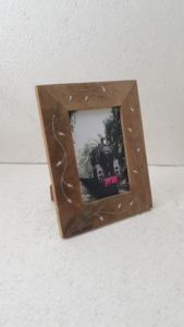 Trending Home Decor Products Factory Wholesale Stylish Modern Wooden With Amethyst Stone Assembled Burning Wood <b>Wall</b> Photo <b>Frame</b> - Product Image 5