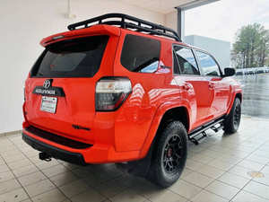 Voiture d'occasion de qualité abordable, Toyota 4Runner TRD Pro 2023, conduite à gauche - Product Image 3