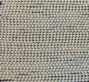 Cuentas sueltas de hebras de perlas blancas de agua dulce sin tratar naturales de alta calidad con efecto óptico de cambio de Color para la fabricación de joyas - Product Image 3