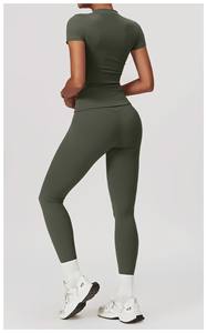 Slim Fit Yoga T-shirts de haute qualité femmes col rond à manches courtes Gym vierge T-shirts Compression personnalisée - Product Image 5