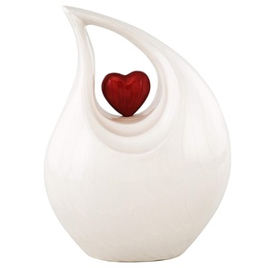 Corazón de amor Urnas de cremación para adultos para cenizas humanas - Product Image 2