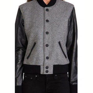 Vestes d'université de baseball en coton personnalisées élégantes pour femmes surdimensionnées avec doublure en laine techniques imprimées tricotées respirantes - Product Image 3