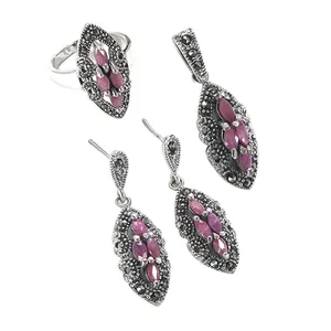 Ensemble boucles d'oreilles et bague vintage en argent 925 avec cristaux, bijoux pour femme, motif floral, serti clos, pour usage quotidien - Product Image 3