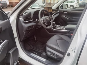 Nouveau Toyota Highlander à vendre - Product Image 6