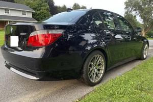 BMW 550i d'occasion 2007, conduite à gauche/droite - Product Image 3