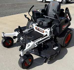 เครื่องตัดหญ้าแบบ Zero Turn รุ่นใหม่ Bocat ZT7000 - Product Image 2