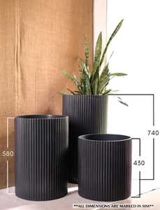 Maceta Cilíndrica Moderna de 15 Pulgadas, Maceta Alta Cónica de 15 Pulgadas, Maceta Vertical de Interior/Exterior de 15 Pulgadas de Alto, Maceta Cónica - Product Image 3