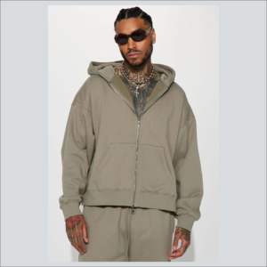 Sweat à capuche zippé intégral coupe ample 100% Coton 420 GSM en molleton sportif avec broderie de logo personnalisée et impression en relief, coupe oversize et carrée - Product Image 4