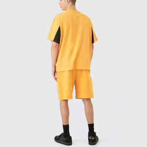 Conjunto doble de ropa informal de alta calidad 100% algodón Puff estampado Logo camisa y pantalones cortos conjunto de 2 piezas conjunto doble para hombres de dos tonos de color - Product Image 4