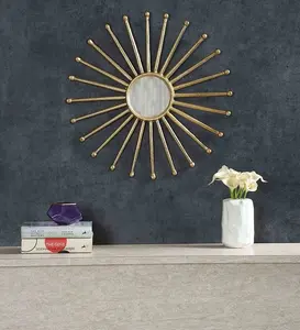 Stylish round mirror with a sleek <b>metal</b> <b>frame</b> Circular <b>metal</b> wall mirror Elegant gold 21 inch - Product Image 5