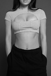 Venta al por mayor sublimado logotipo personalizado verano algodón Top mujeres camisetas lisas recortadas manga corta Camiseta Top - Product Image 6