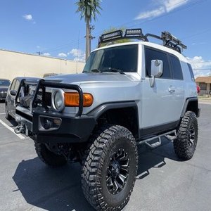 Safety Inspection for the Most Cost-Effective Vehicles Used FJ Cruiser 2020-2026 Models 4.0L For Sale - Product Image 4