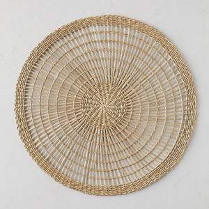 Mantel Individual de Macramé Suave, Creado para Brindar una Superficie de Comedor Confortable Mientras Agrega un Estilo Tranquilo e Invitador a las Cocinas - Product Image 3