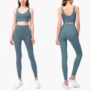 Ropa Deportiva Femenina Personalizada, Conjuntos de Yoga de Alta Calidad en Spandex/Nylon con Patrón Sólido, Antibacterianos, Logotipo Personalizado, Precio Bajo, OEM - Product Image 6