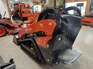 Mini-chargeuse sur chenilles diesel Kubota SCL1000 2025, haute efficacité, moteur, pompe hydraulique, boîte de vitesses, excellent état d'occasion - Product Image 4