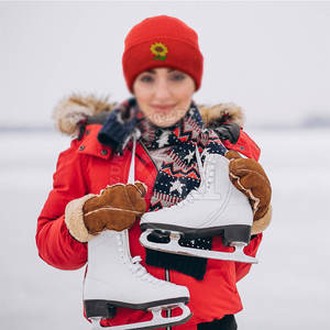 หมวกบีนนี่แบบแจ็คการ์ดสั่งทำได้ น้ำหนักเบา ใส่ได้ทั้งชายและหญิง ระบายอากาศได้ดี สวมใส่สบาย เหมาะสำหรับกิจกรรมกลางแจ้งในฤดูหนาว ผลิตจากผ้าทั่วไป ขายส่ง - Product Image 4