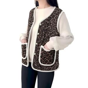 Women's Everyday Quilted Sleeveless Vest with Contrast Trim, Button Closure Casual Outerwear