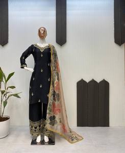 POUR CETTE SAISON TENDANCE, NOTRE NOUVEAU PANTALON DE COSTUME DE BRODERIE DE STYLE DESIGNER AVEC DUPATTA - Product Image 4