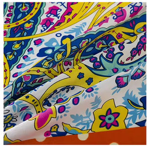 Bufanda de seda pura para mujer Bufanda de cabeza estampada Bufanda cuadrada de seda de moda para mujer Logotipo personalizado Hijab de seda - Product Image 5