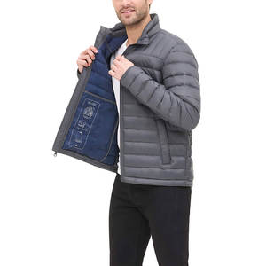 Veste d'hiver matelassée pour homme de style streetwear, de haute qualité, design tendance, rembourrage épais, vente en gros disponible - Product Image 4