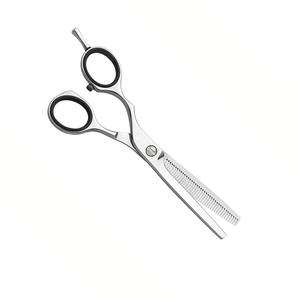 Ciseaux à cheveux en acier inoxydable Ciseaux de coiffeur à lame droite Ciseaux super coupés en acier inoxydable à haute teneur en carbone - Product Image 3