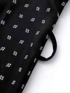 Albornoz Personalizado para Hombre al por Mayor, Albornoz de Seda Satén de Fábrica de Alta Calidad, Ropa de Dormir para Hombre con Logotipo Personalizado e Impresión - Product Image 3