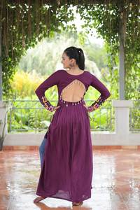 คอลเลกชัน kurti ผ้าไหมเรยอนสีม่วงสำหรับผู้หญิงชุดใส่ทำงานปาร์ตี้ - Product Image 5