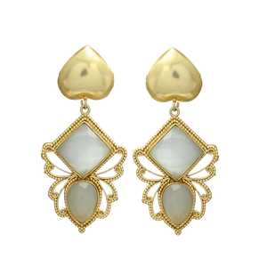 Nouvelle arrivée Boucles d'oreilles pendantes en forme de cœur et de pierres précieuses blanches - Product Image 1