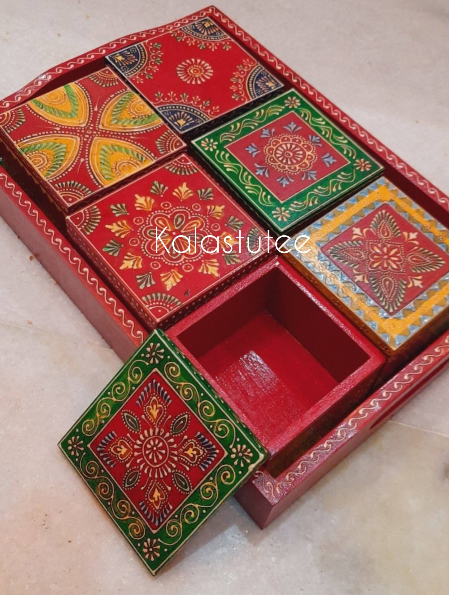 ตามที่แสดงในภาพ