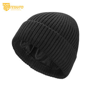 Bonnet d'hiver en tricot épais unisexe en tissu jacquard avec tête de mort pour hommes et femmes Bonnets à revers - Product Image 5