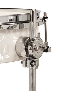 Envío gratis para un rendimiento genuino. 4 piezas Low Pro. Kit de batería disponible en stock - Product Image 4