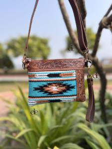 Nouvel arrivage de sacs à main de bohème en tissu jacquard de couleur marron sacs de sculpture usinés à la main sacs élégants de vente chaude pour femmes - Product Image 5