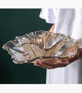 Bol de service de forme ronde en verre transparent de style moderne avec conception de crabes d'excellente qualité pour le service - Product Image 6