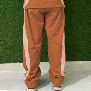 Ensemble de survêtement unisexe 2 pièces, streetwear, uni, design personnalisé, sweat à capuche élastique, pantalon cargo, jogging, léger, 100% coton - Product Image 6