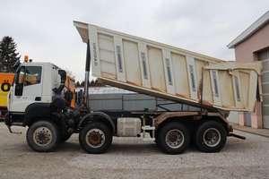 Nouveau camion lourd Shacman ASTRA HD9 8X6 Euro 5 2023, benne basculante, moteur diesel, caméra arrière, direction à gauche 360°, 451-500 CV, automatique - Product Image 6