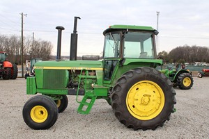 Para John for Deere 4430 4WD Tractor 130HP Diesel Low Hours Envío rápido para agricultura Trabajo pesado con motor de rodamiento - Product Image 2