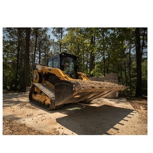 Caterpillar 289D3 Skid Steer Loader with Forks 2023 <b>Model</b> 9 Ton Rated Load 60 KW Power Yellow Track - Product Image 5