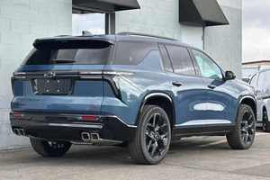 Chevrolet Traverse RS AWD 2023 Usado, Limpio, Volante a la Izquierda, Asientos de Cuero, Cámara Trasera - Product Image 6