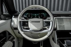 Used 2025 Land Rover Ran.....ge Rover P530 SE - Product Image 4