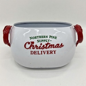 Maceta de Navidad Snow Pine Lane con acabado rústico galvanizado para una floración mágica de invierno y estilo de entrada de vacaciones - Product Image 5