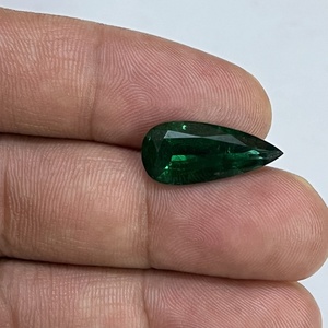 Esmeralda Suelta Natural Sin Tratar de 5.61 Quilates, Forma de Pera, Origen Zambia, Color Verde Intenso, Certificación IGI, Calidad AAA+ - Product Image 4