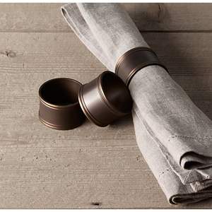 Porte-serviettes en aluminium dernier modèle en métal fait à la main, parfait pour la décoration élégante de la vaisselle - Product Image 2