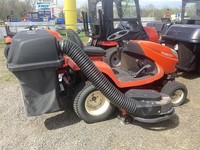 Utilisé pour les tondeuses autoportées à moteur monocylindre 2 temps de qualité industrielle 190cc avec bac de ramassage |   Tracteurs de jardin à vendre