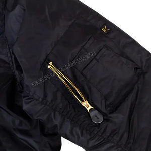 Vente en gros personnalisable OEM blouson bombardier d'hiver en satin très brillant revendeurs de marques de mode pour jeunes sportifs en vrac disponible - Product Image 3