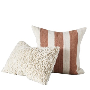 Profesional hecho a mano 100% funda de cojín de lana de lujo ligera Fundas de cojín Kilim patrón sólido de rayas cuadradas indias para uso doméstico - Product Image 1