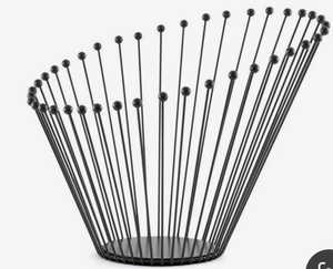 Luxury Design Round Iron Wire Fruit <b>Basket</b> with <b>Wooden</b> Base New Design Kitchenware <b>Storage</b> Wholesale Manufacturer India - Product Image 1