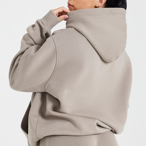 Sudadera de gran tamaño para mujer, sudadera lisa en blanco con bolsillos y logotipo personalizado de estilo callejero - Product Image 4