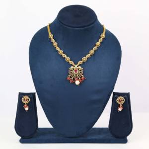 Collar Tradicional Ortodoxo para Mujer, Chapado en Oro, con Piedras de Circonia Cúbica y Acabado Mate, para Bodas - Product Image 1