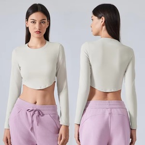 Ensemble de vêtements de sport pour femmes de haute qualité, personnalisé, léger, en tissu SMART, veste lavée, manches longues, noir, sans couture - Product Image 4