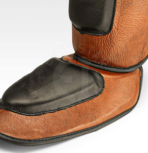 Protège-tibias de football Offre Spéciale Protège-tibias de football légers pour la protection des enfants et des adultes fabriqués au Pakistan - Product Image 6